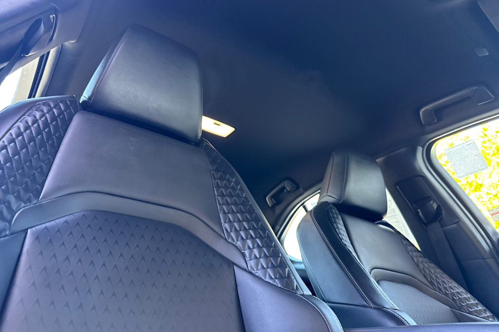 Thumbnail: 2021 Lexus UX - 22
