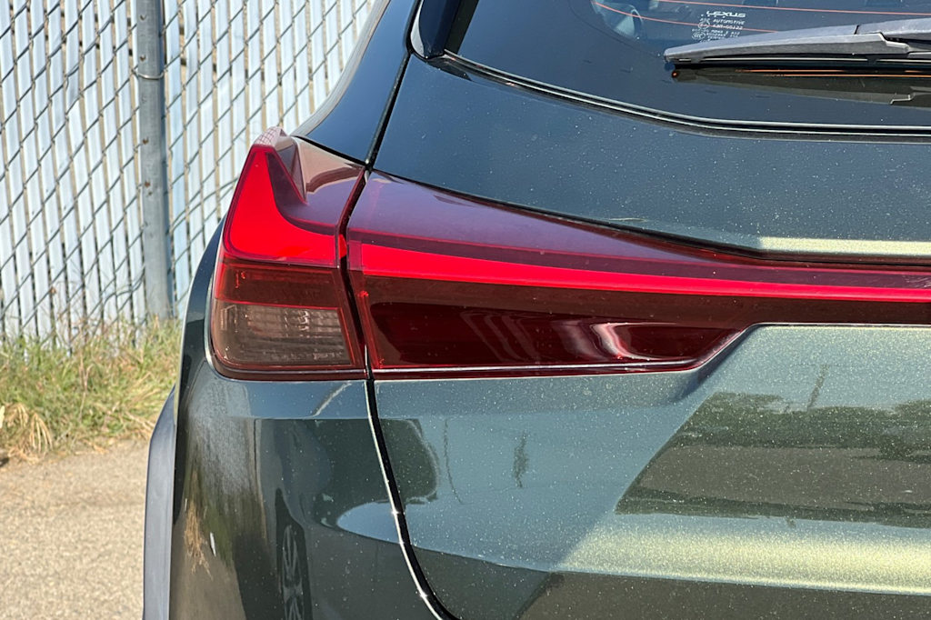 Thumbnail: 2019 Lexus UX - 24