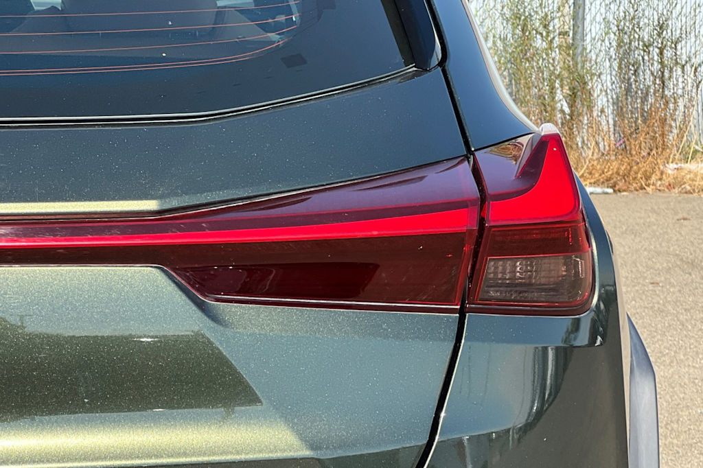 Thumbnail: 2019 Lexus UX - 22