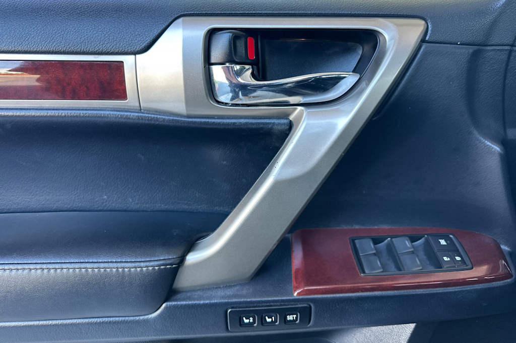 Thumbnail: 2018 Lexus GX - 21