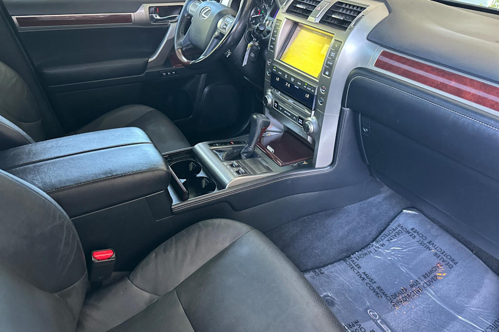Thumbnail: 2018 Lexus GX - 12