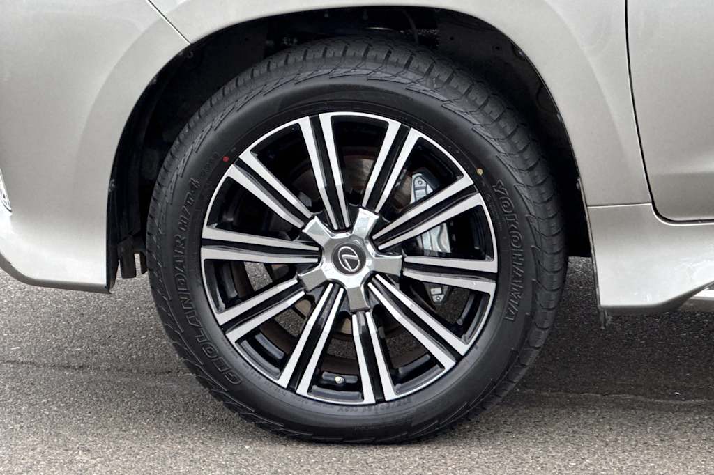 Thumbnail: 2021 Lexus LX - 8