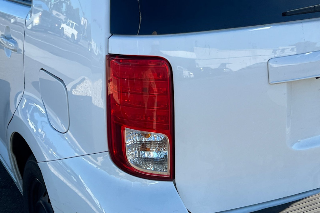 Thumbnail: 2015 Scion xB - 19