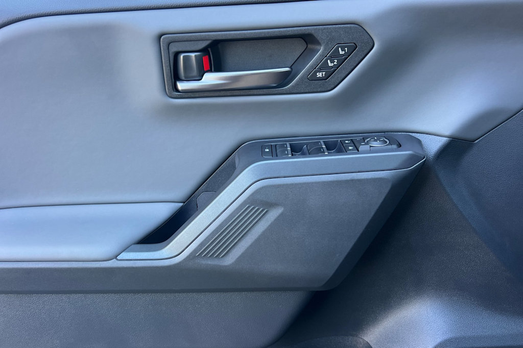 Thumbnail: 2026 Toyota RAV4 - 21