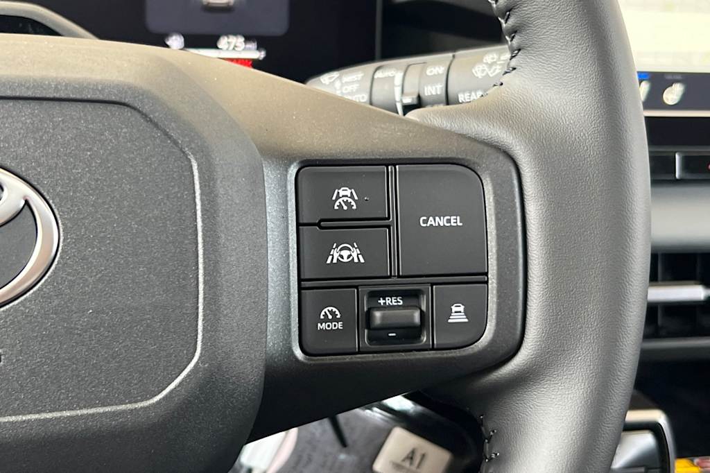 Thumbnail: 2026 Toyota RAV4 - 32