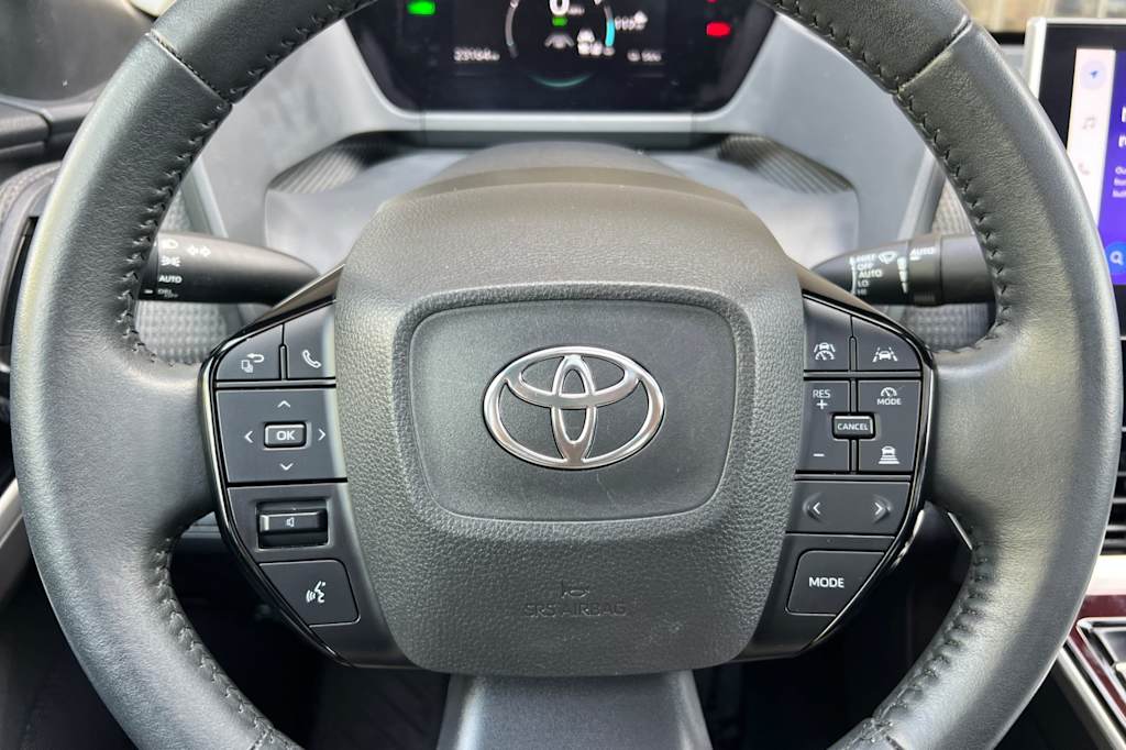 Thumbnail: 2023 Toyota bZ4X - 27