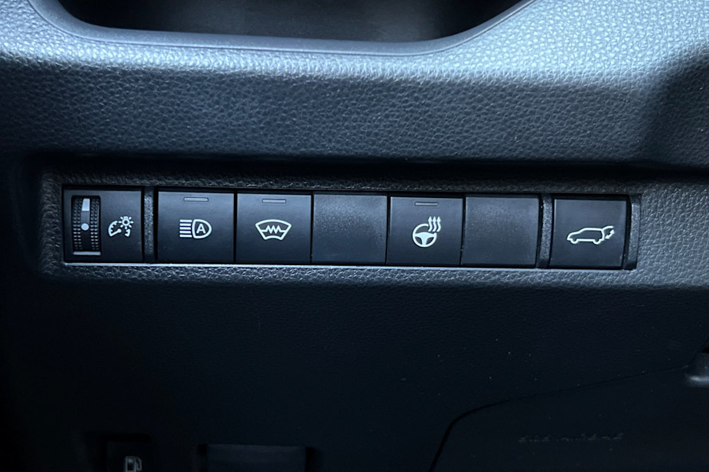 Thumbnail: 2024 Toyota RAV4 - 32
