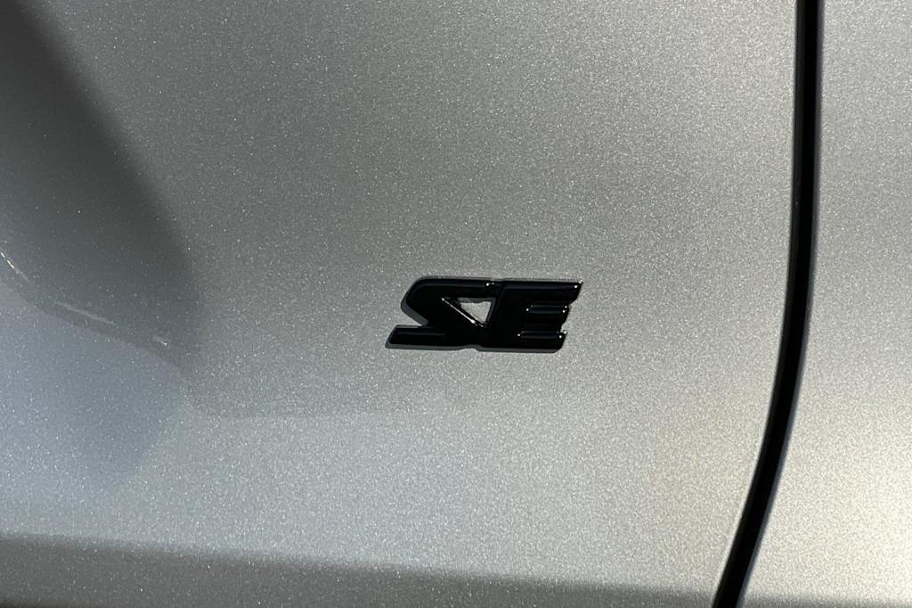 Thumbnail: 2024 Toyota RAV4 - 7