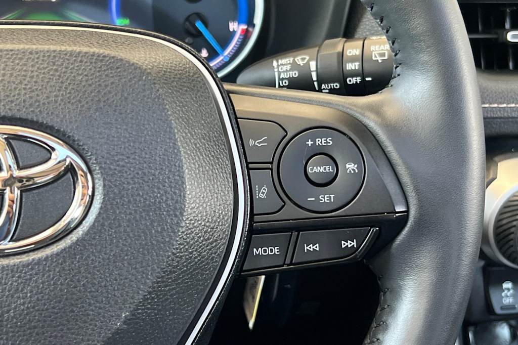 Thumbnail: 2024 Toyota RAV4 - 31