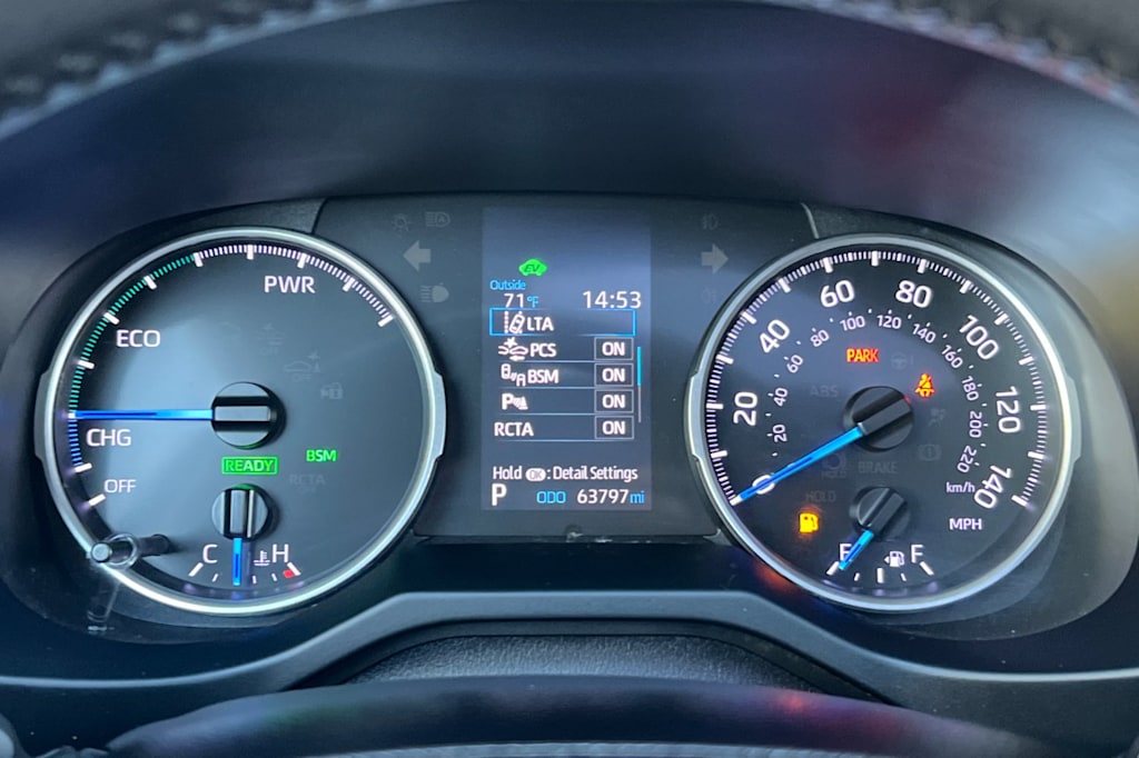 Thumbnail: 2021 Toyota RAV4 - 14