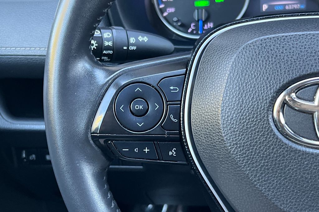 Thumbnail: 2021 Toyota RAV4 - 30