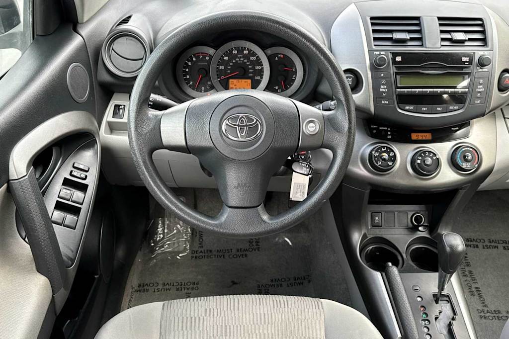 2010 Toyota RAV4 Base 11