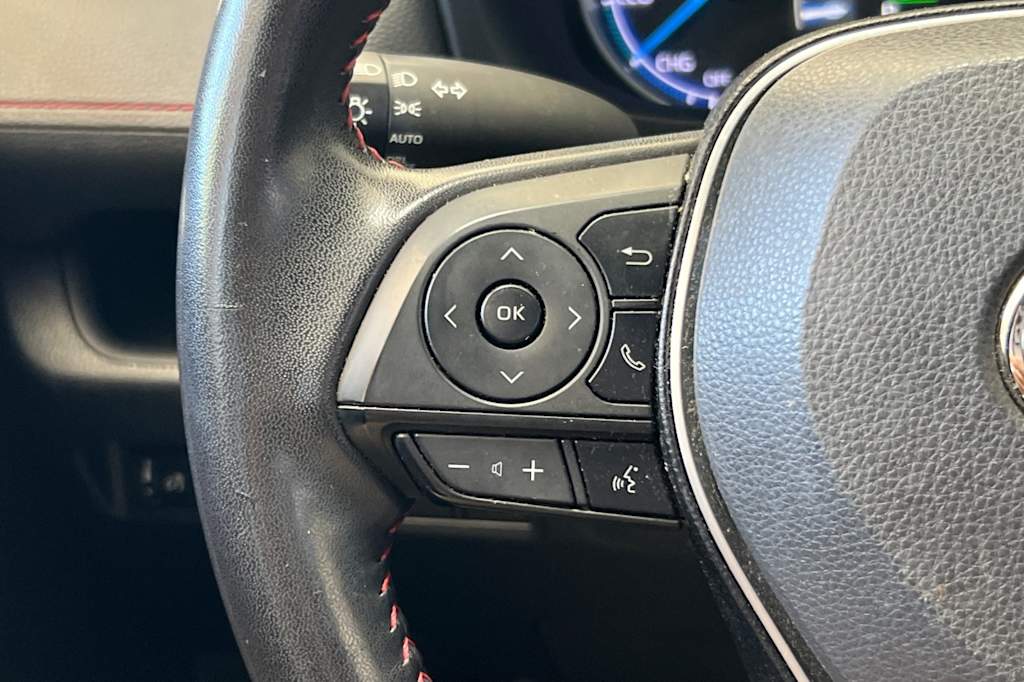 Thumbnail: 2021 Toyota RAV4 - 30