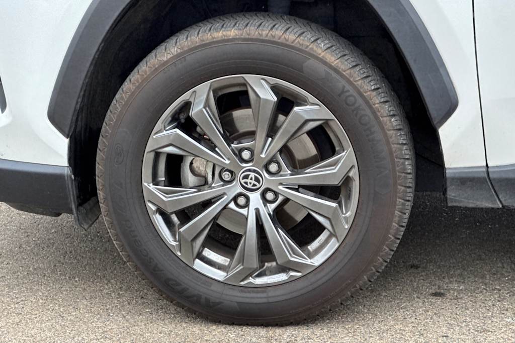 Thumbnail: 2023 Toyota RAV4 - 7