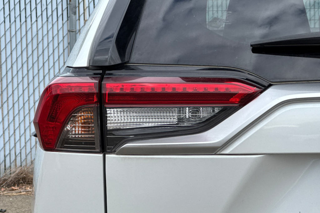 Thumbnail: 2023 Toyota RAV4 - 24