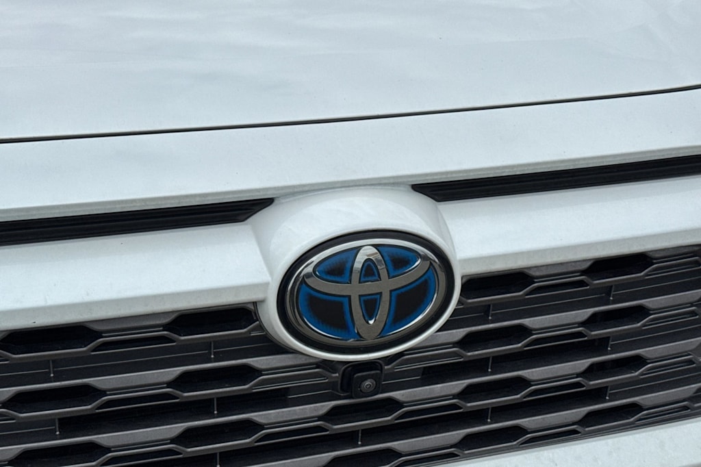 Thumbnail: 2023 Toyota RAV4 - 6
