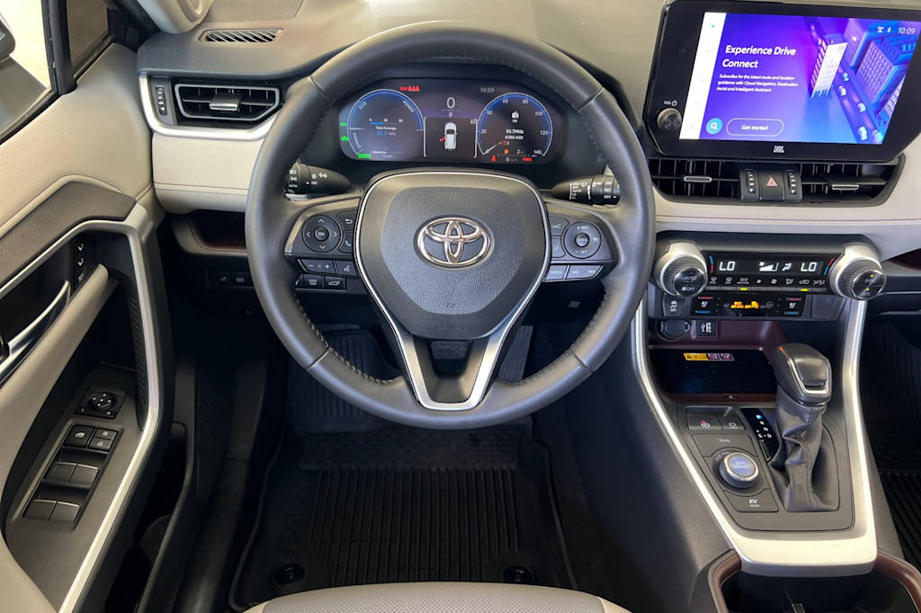 Thumbnail: 2023 Toyota RAV4 - 10