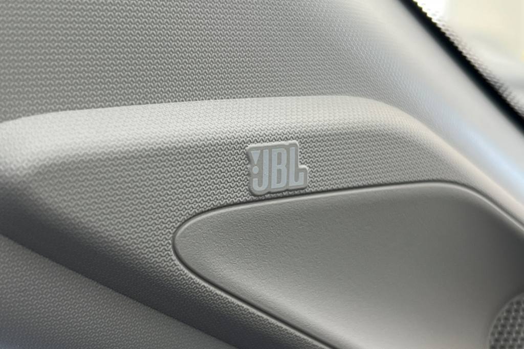 Thumbnail: 2023 Toyota RAV4 - 24