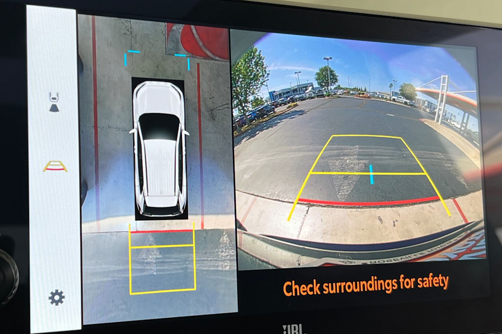 Thumbnail: 2023 Toyota RAV4 - 25