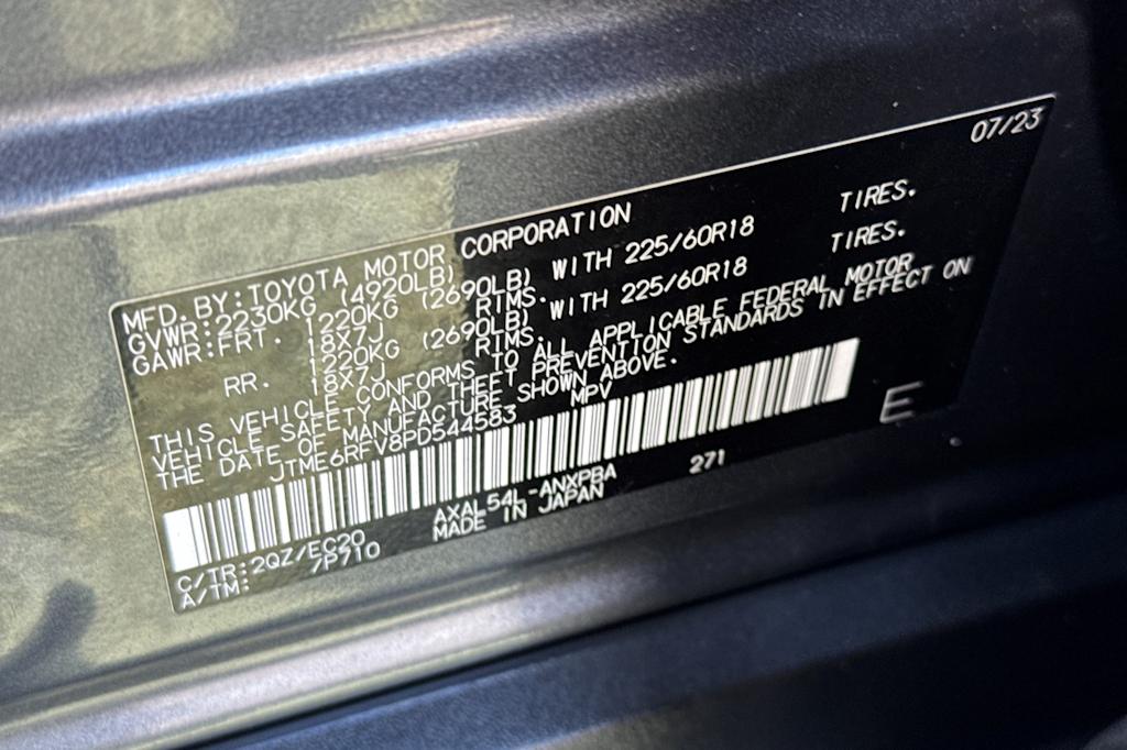 Thumbnail: 2023 Toyota RAV4 - 16