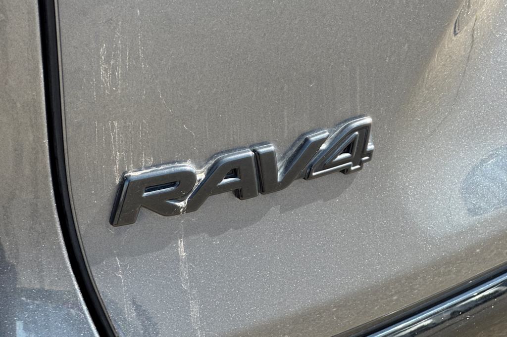 Thumbnail: 2023 Toyota RAV4 - 7