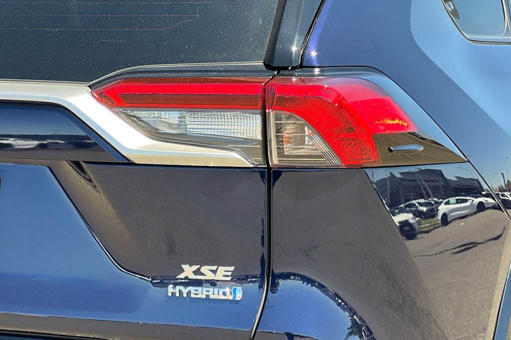 Thumbnail: 2019 Toyota RAV4 - 35
