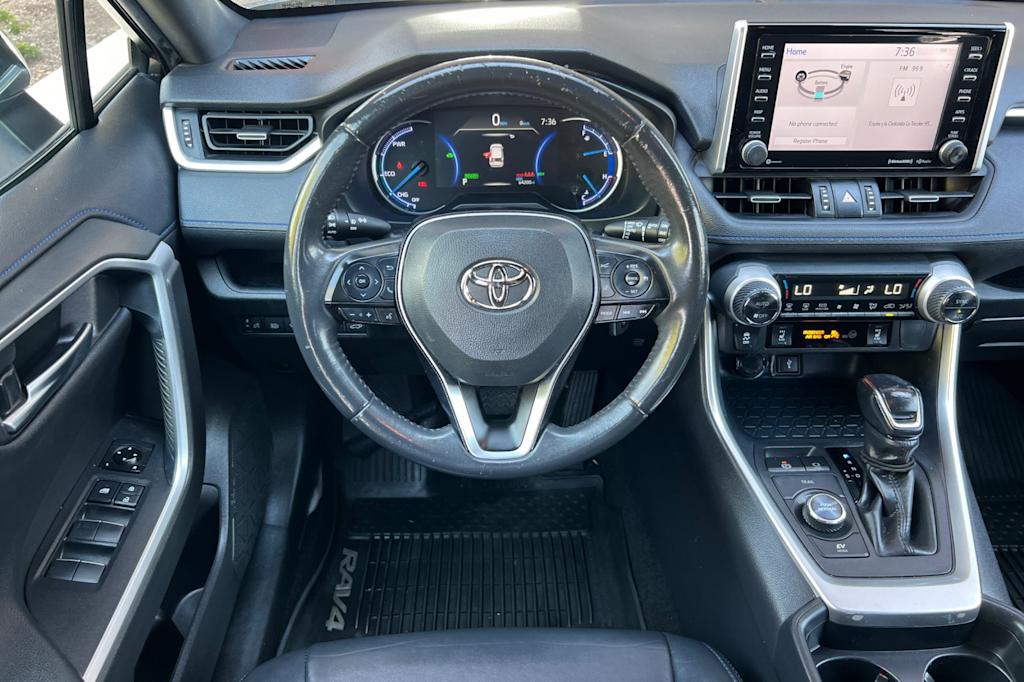 Thumbnail: 2020 Toyota RAV4 - 11