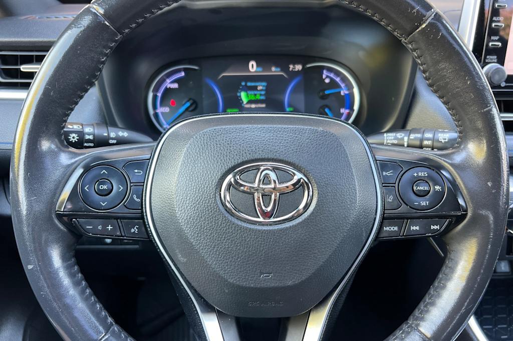 Thumbnail: 2020 Toyota RAV4 - 28