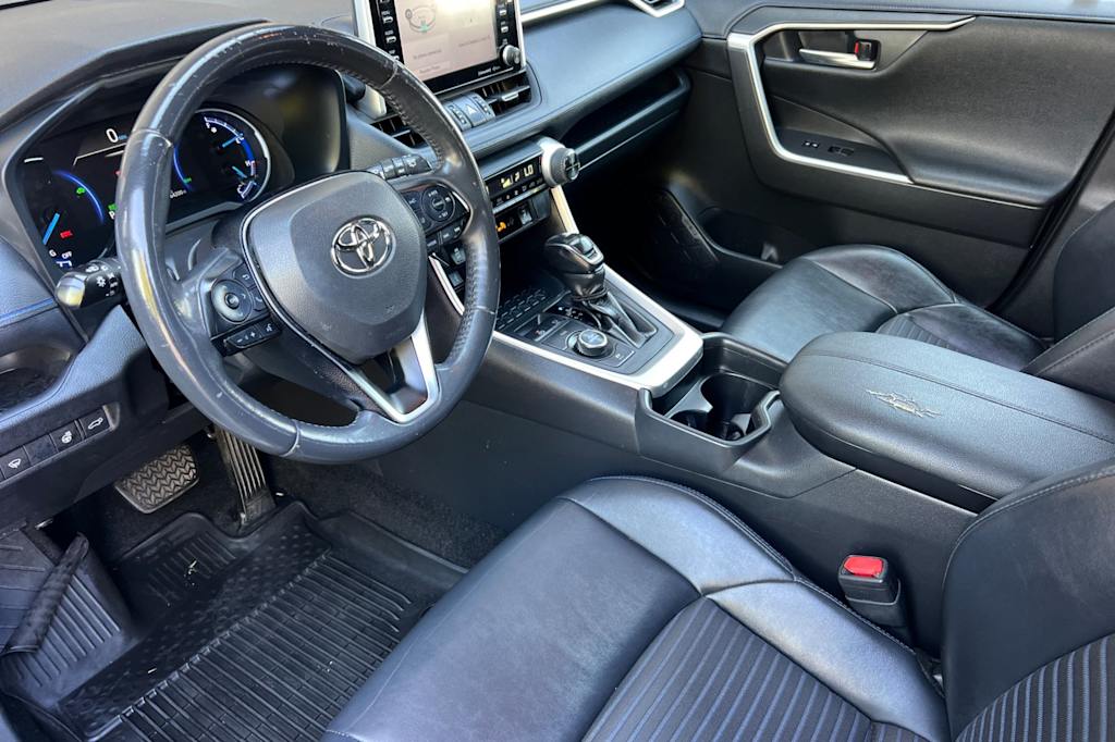 Thumbnail: 2020 Toyota RAV4 - 9