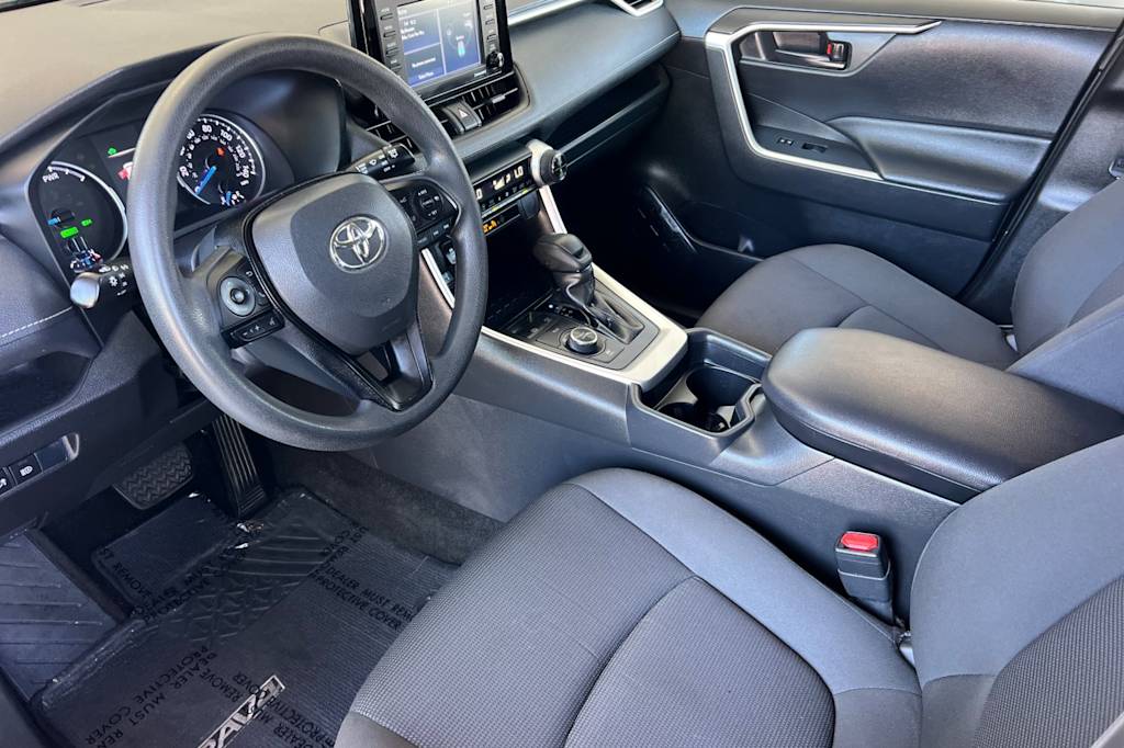 Thumbnail: 2020 Toyota RAV4 - 8