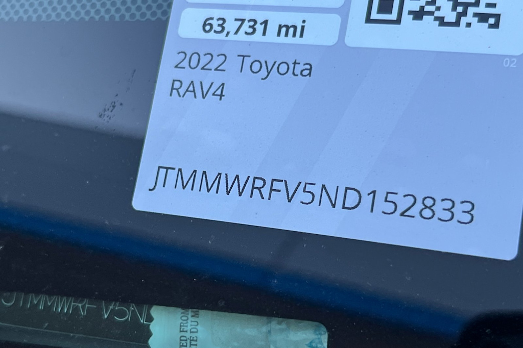 Thumbnail: 2022 Toyota RAV4 - 7