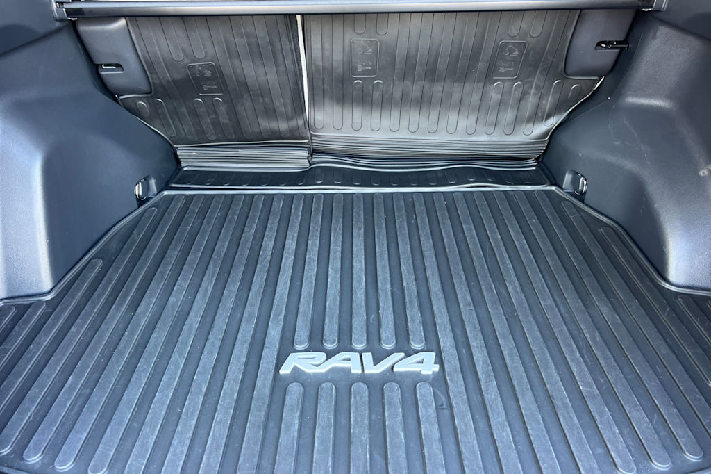 Thumbnail: 2024 Toyota RAV4 - 16