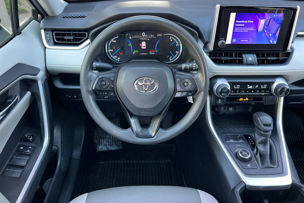 Thumbnail: 2024 Toyota RAV4 - 11
