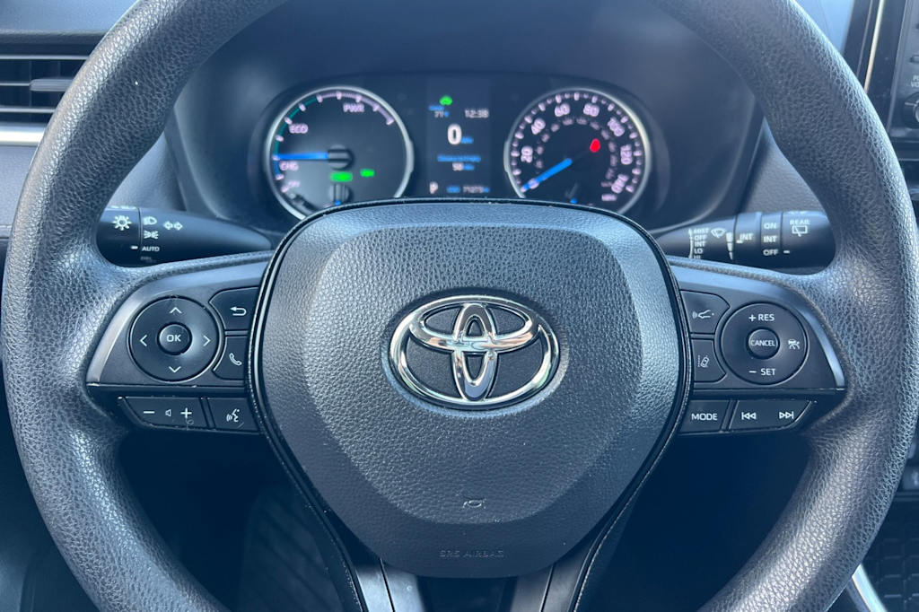 Thumbnail: 2022 Toyota RAV4 - 28