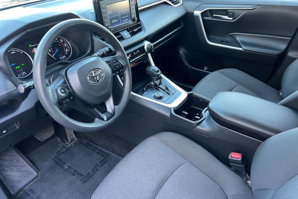 Thumbnail: 2022 Toyota RAV4 - 8