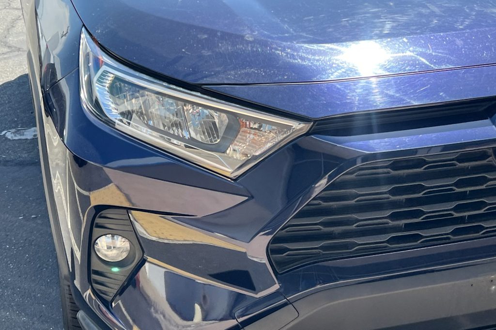 Thumbnail: 2019 Toyota RAV4 - 14