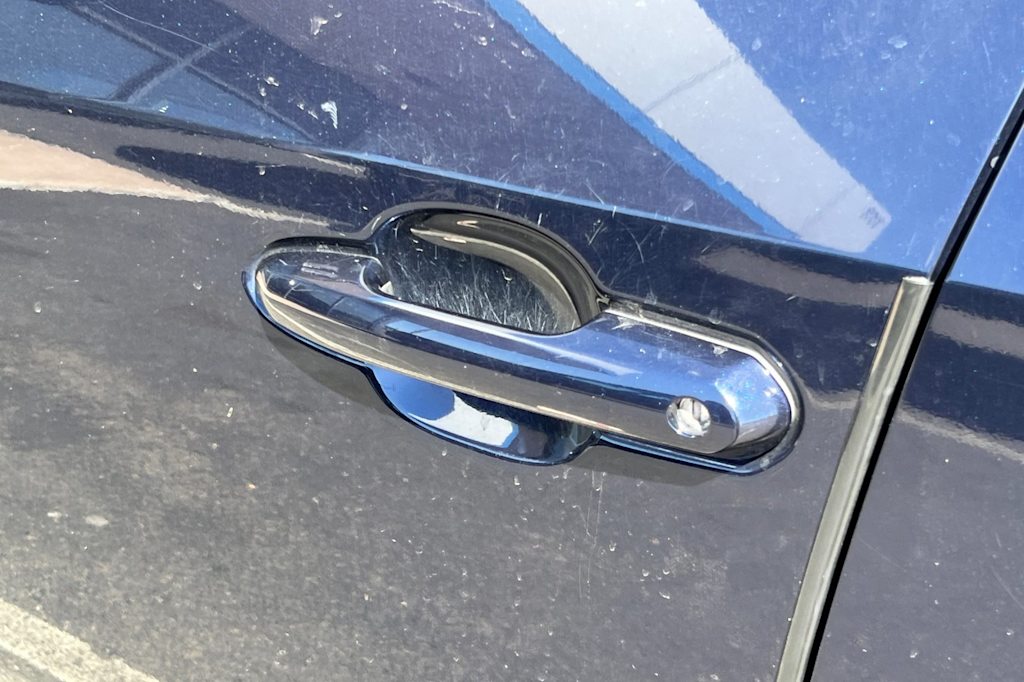 Thumbnail: 2019 Toyota RAV4 - 5