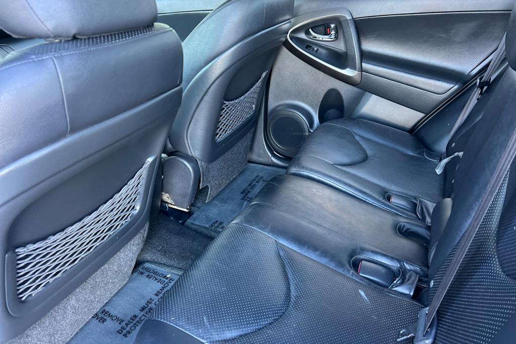 Thumbnail: 2010 Toyota RAV4 - 11
