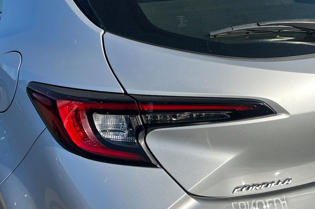Thumbnail: 2023 Toyota Corolla - 21