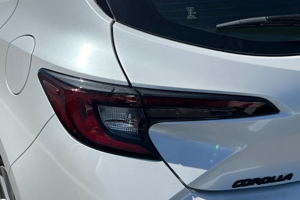 Thumbnail: 2025 Toyota Corolla - 21