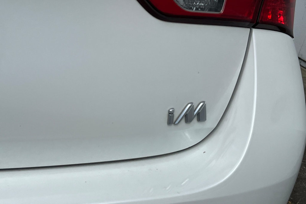 Thumbnail: 2016 Scion iM - 22