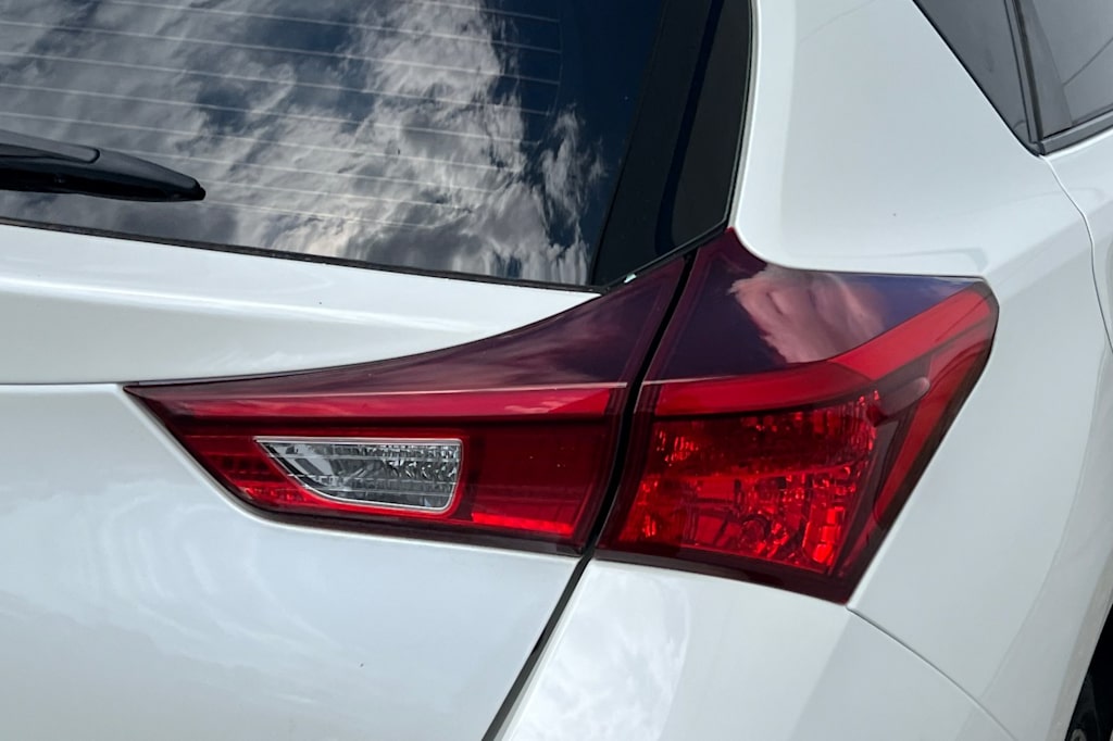 Thumbnail: 2016 Scion iM - 19