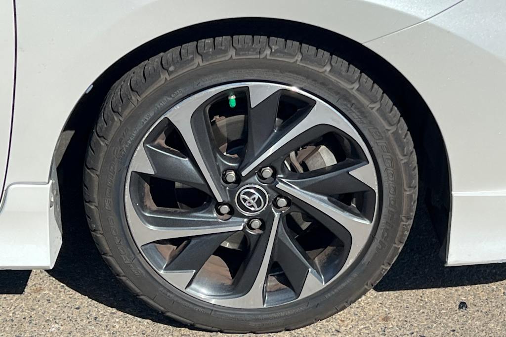 Thumbnail: 2017 Toyota Corolla iM - 19