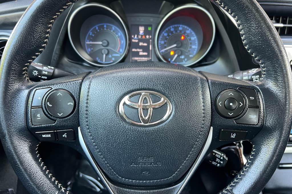 Thumbnail: 2018 Toyota Corolla iM - 26