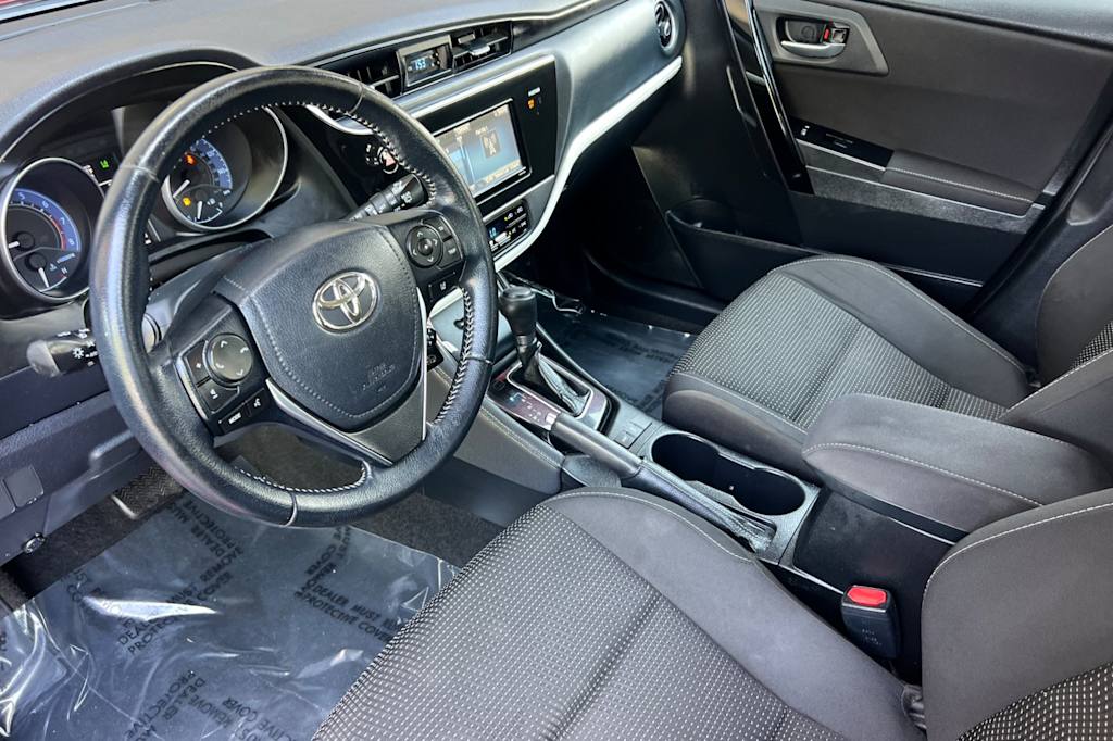 Thumbnail: 2018 Toyota Corolla iM - 8