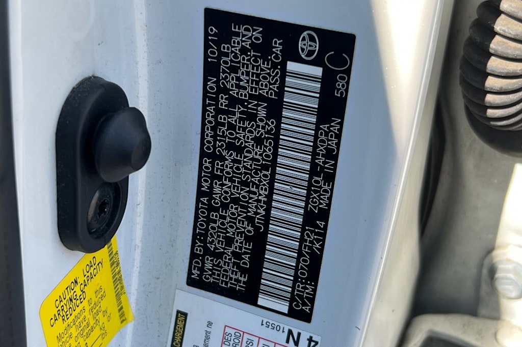 Thumbnail: 2020 Toyota C-HR - 17