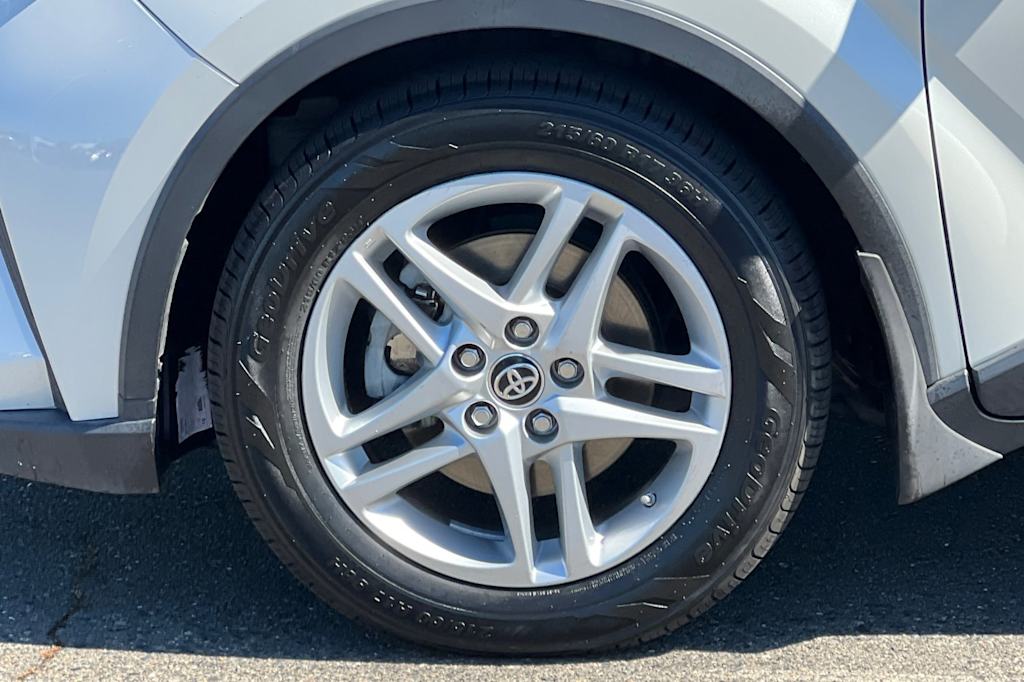 Thumbnail: 2020 Toyota C-HR - 7