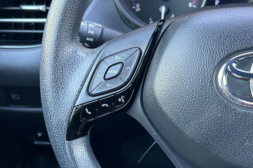Thumbnail: 2019 Toyota C-HR - 28