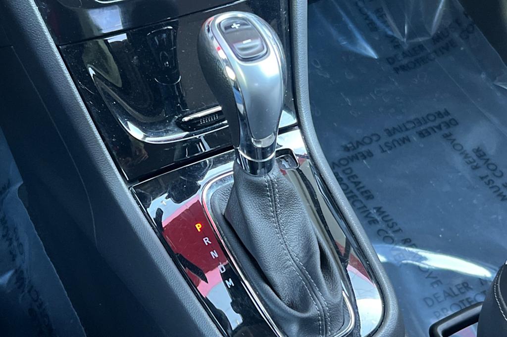 Thumbnail: 2019 Buick Encore - 15