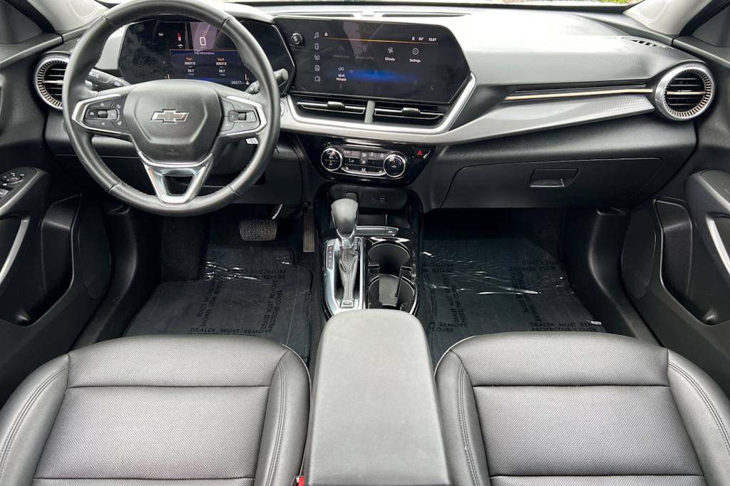 Thumbnail: 2024 Chevrolet Trax - 2